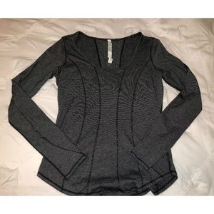 Lululemon Between the Lines Long Sleeve size 8